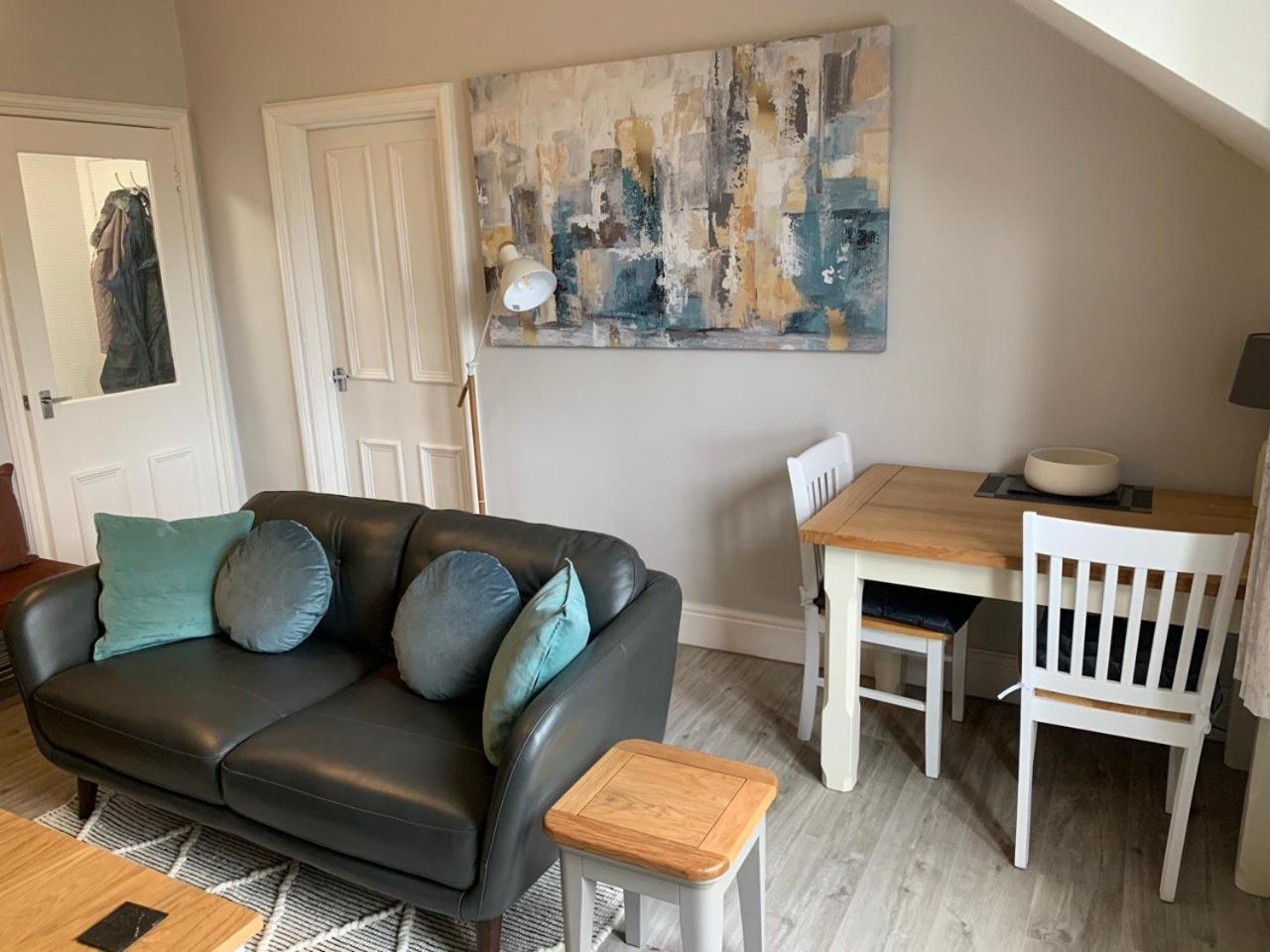 Peak Hideaway Apartment *